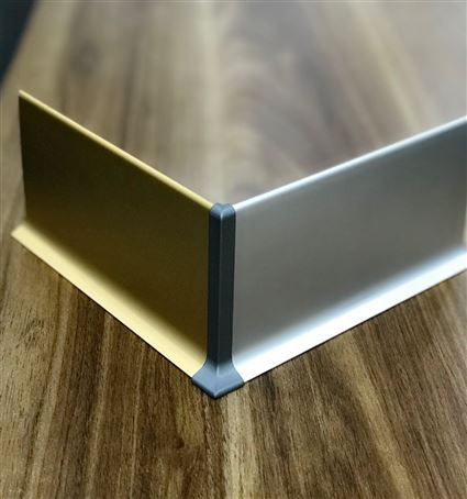 Len chân tường nhôm